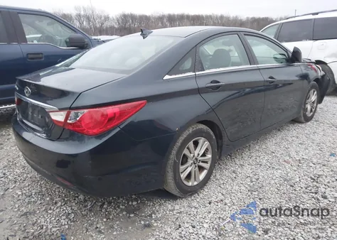 2013 Hyundai Sonata Gls z USA, uszkodzony, nr VIN 5NPEB4AC6DH674923